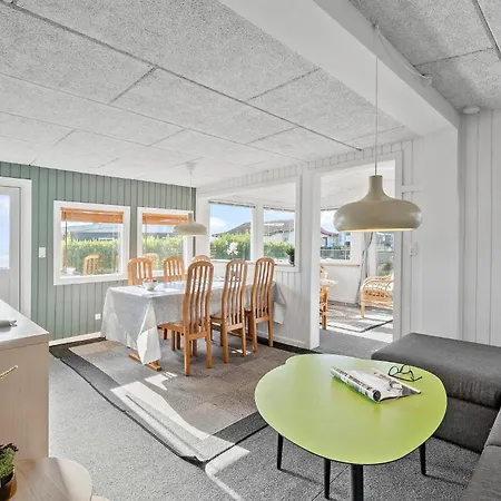 度假居 In With Wifi